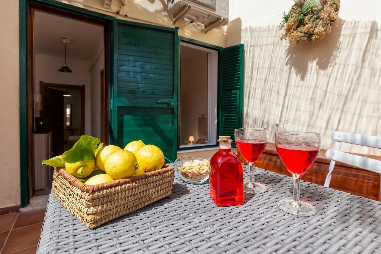 Alguer Guest House 2*, Alghero Italy